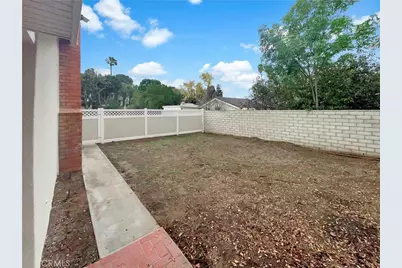 5540 Royal Hill, Riverside, CA 92506 - Photo 7