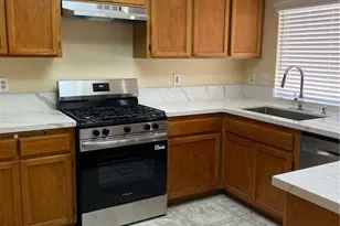 9290 Buckthorn Ave, Hesperia, CA 92345 - Photo 7