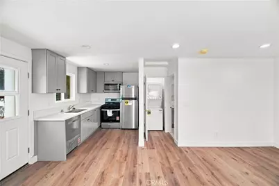 1826 Wellington Road, Los Angeles, CA 90019 - Photo 23