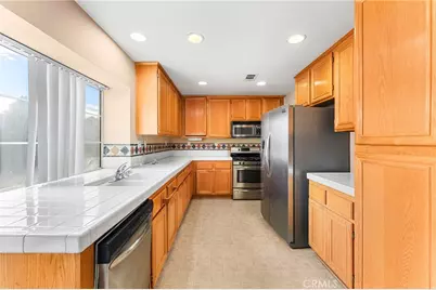 673 Brookside, Beaumont, CA 92223 - Photo 7