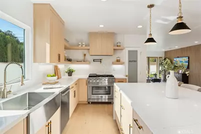 3945 S Norton Avenue, Los Angeles, CA 90008 - Photo 13