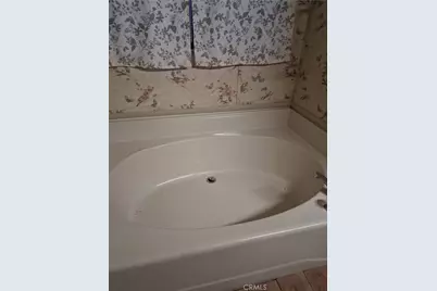 26090 Ivory Palm Drive, Homeland, CA 92548 - Photo 13