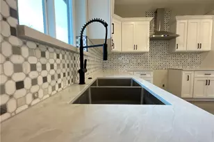 310 N Western, Hemet, CA 92543 - Photo 13