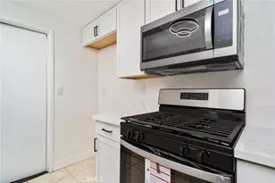 25177 Dana Ln, Moreno Valley, CA 92551 - Photo 9