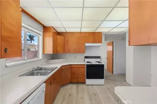 1560 Sandlewood Dr, Hemet, CA 92543 - Photo 7