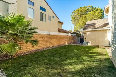 2334 Sandstone Court, Palmdale, CA 93551 - Photo 45