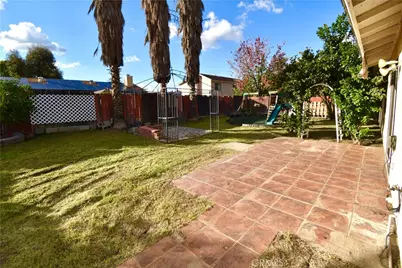 775 Sonrisa, Hemet, CA 92543 - Photo 21