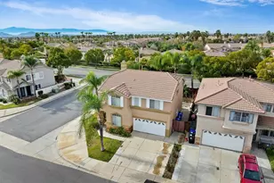 5814 Pine Valley Dr, Fontana, CA 92336 - Photo 35