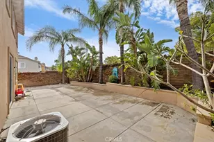 5814 Pine Valley Dr, Fontana, CA 92336 - Photo 5