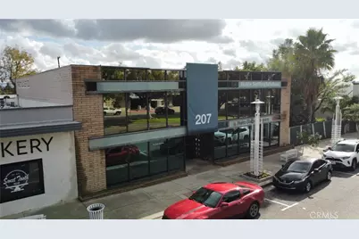 207 S Riverside Avenue, Rialto, CA 92376 - Photo 3