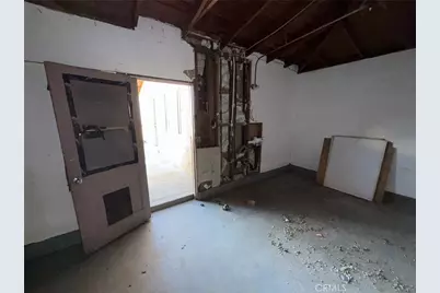 5623 Montgomery, Riverside, CA 92503 - Photo 15