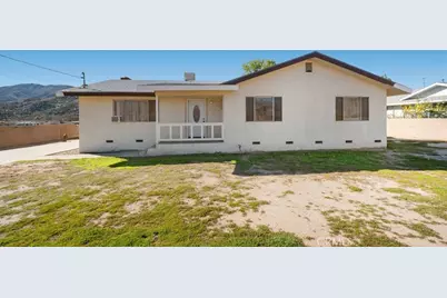 514 E Victory, Banning, CA 92220 - Photo 5