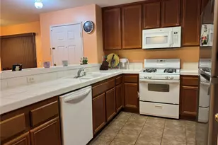 25818 Iris Ave, Moreno Valley, CA 92551 - Photo 7