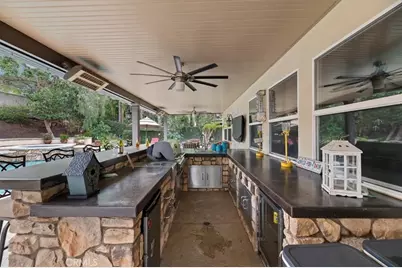 1062 Rancho Valencia, Riverside, CA 92508 - Photo 11