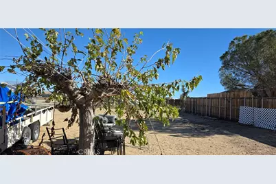 7115 Rubidoux, Yucca Valley, CA 92284 - Photo 29
