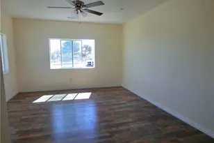 11462 Prado, Pinon Hills, CA 92372 - Photo 13