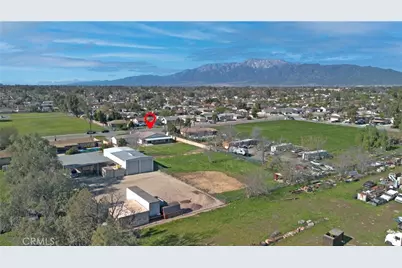 9575 Locust, Fontana, CA 92335 - Photo 5