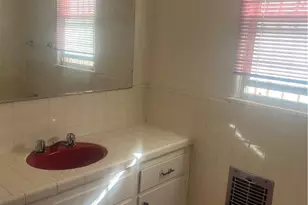 2022 W 99th, Los Angeles, CA 90047 - Photo 15