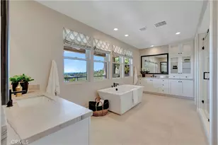 17 Ponte, Lake Forest, CA 92630 - Photo 37