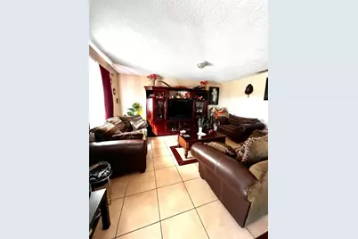 17429 Trinity Drive, Hesperia, CA 92345 - Photo 7