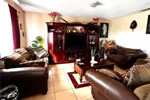 17429 Trinity Dr, Hesperia, CA 92345 - Photo 7