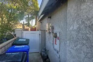 14223 Figwood, Fontana, CA 92337 - Photo 9