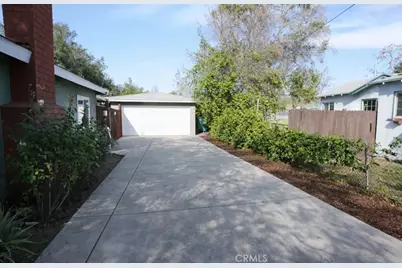 221 E Maple Street, Ontario, CA 91761 - Photo 7
