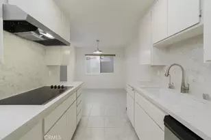 12200 Montecito Rd, Seal Beach, CA 90740 - Photo 9