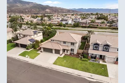 5825 Opal Court, Fontana, CA 92336 - Photo 33