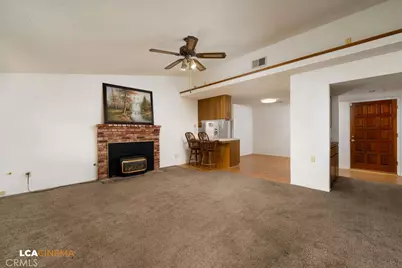 913 McGinley, Bakersfield, CA 93308 - Photo 7