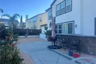 30085 Trois Valley, Murrieta, CA 92563 - Photo 5