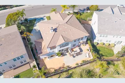 30085 Trois Valley, Murrieta, CA 92563 - Photo 45