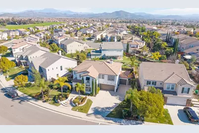 30085 Trois Valley, Murrieta, CA 92563 - Photo 49