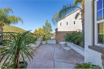 30085 Trois Valley, Murrieta, CA 92563 - Photo 11