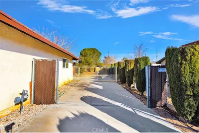 19224 Madrone Street, Hesperia, CA 92345 - Photo 51