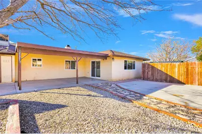 19224 Madrone Street, Hesperia, CA 92345 - Photo 43