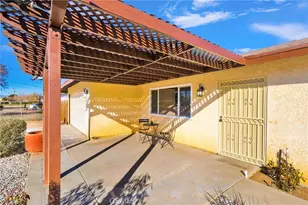 19224 Madrone St, Hesperia, CA 92345 - Photo 9