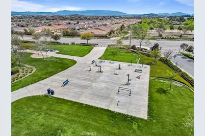 30334 Prairie Dog Way, Murrieta, CA 92563 - Photo 33