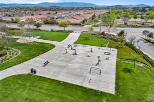 30334 Prairie Dog Way, Murrieta, CA 92563 - Photo 33