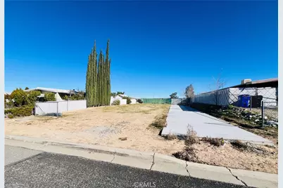 14005 Victoria, Victorville, CA 92395 - Photo 1