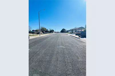 14005 Victoria, Victorville, CA 92395 - Photo 5