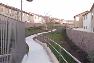 27393 Red Rock Rd, Moreno Valley, CA 92555 - Photo 9