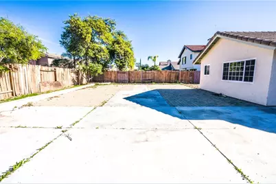 24410 Carman, Moreno Valley, CA 92551 - Photo 13