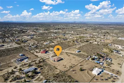 11423 Desert View, Pinon Hills, CA 92372 - Photo 43