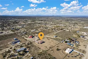 11423 Desert View, Pinon Hills, CA 92372 - Photo 43