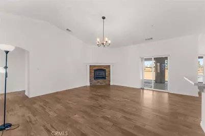 11423 Desert View, Pinon Hills, CA 92372 - Photo 3