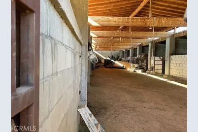 31163 Villa Nova, Lucerne Valley, CA 92356 - Photo 13