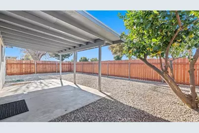 389 Antigua, Hemet, CA 92545 - Photo 17