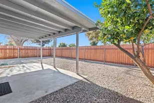 389 Antigua, Hemet, CA 92545 - Photo 17