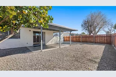 389 Antigua, Hemet, CA 92545 - Photo 19